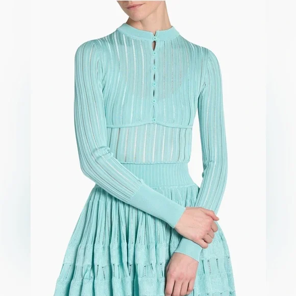 Alaia Rib-Knit Rounded Crop Cardigan - Picture 3 of 14